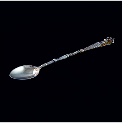 Ложка серебряная