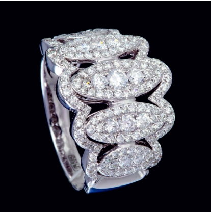 Кольцо с бриллиантами